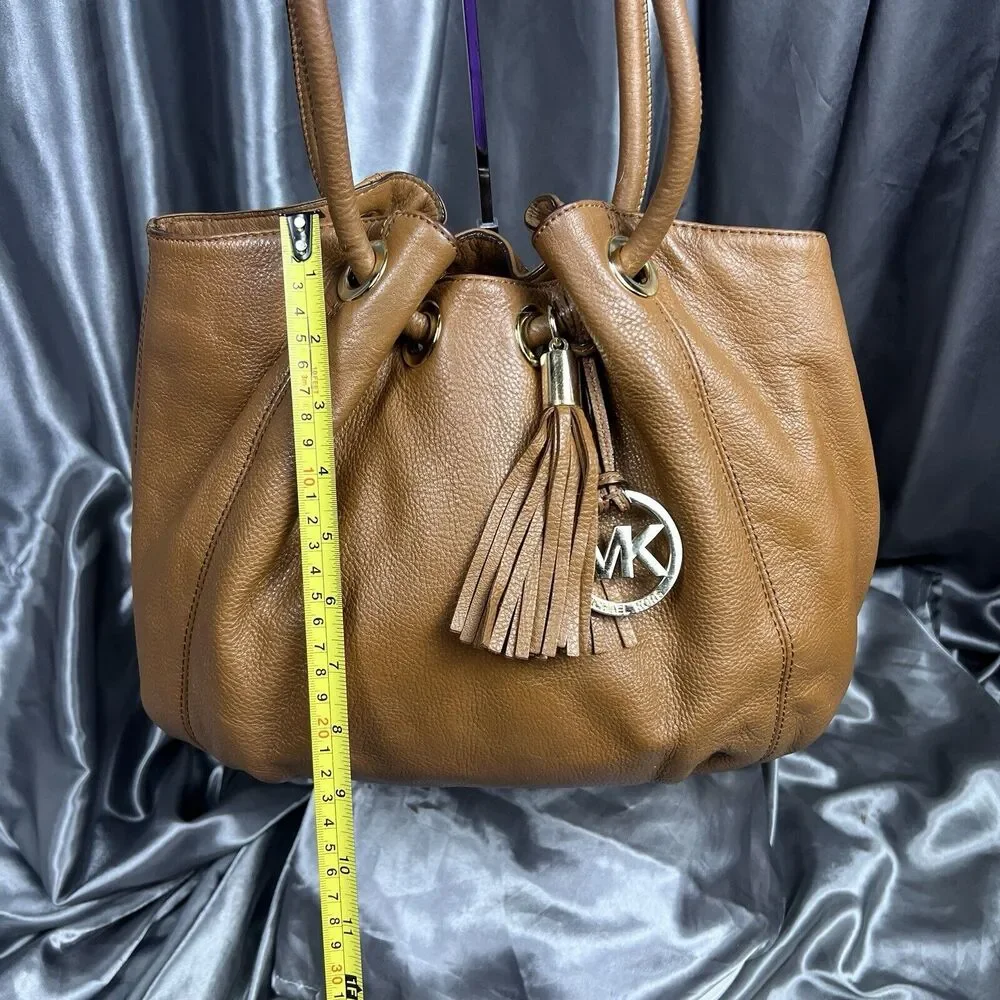 Michael Kors Astor Ring Handbag Camel Brown Tassel MK Purse Pebbled Leather Hobo